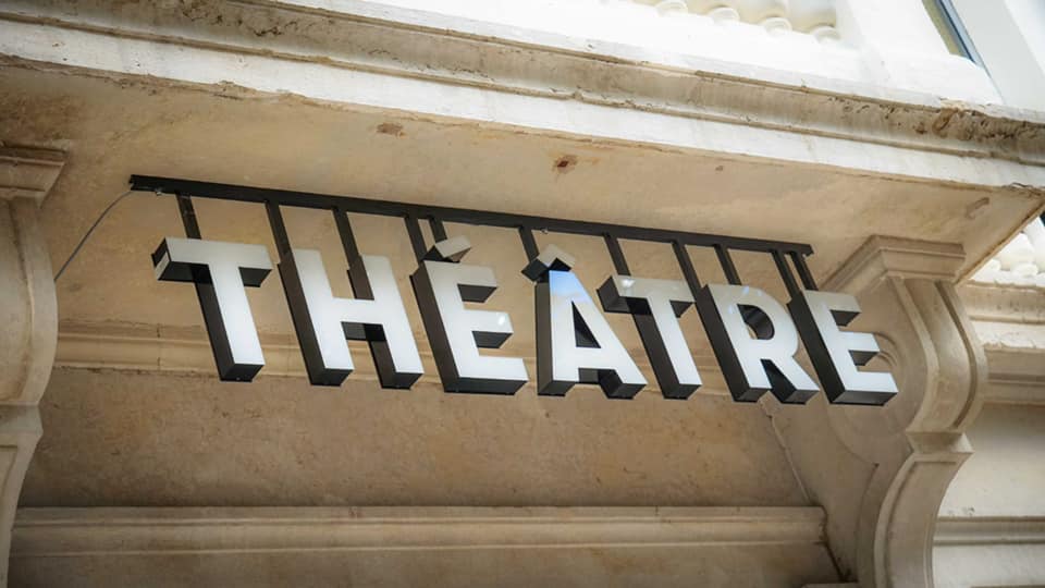 Façade du Théâtre