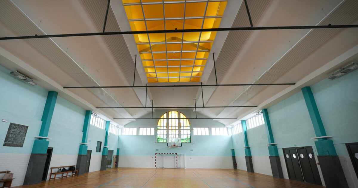 Photo salle de sport hall boiton