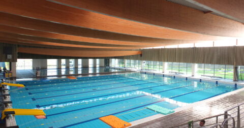 Photo de la piscine Saint Exupéry vu des gradins