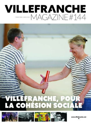 Couverture de Villefranche magasine qui représente deux seniors en train de s'amuser