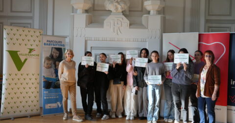 Remise des diplômes de babysitter de confiance