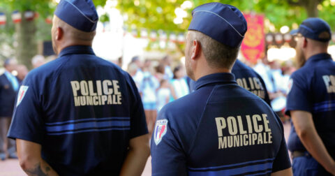 Photo d'une équipe de la police municipale pendant un évènement