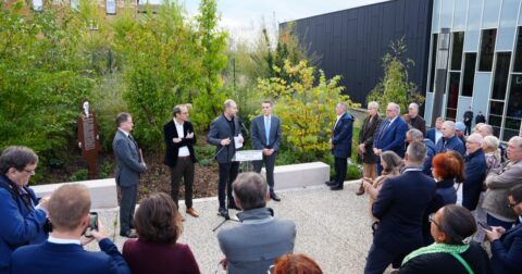 Prise des paroles des représentants protocolaires lors de l'ouverture du Parc Simone Veil